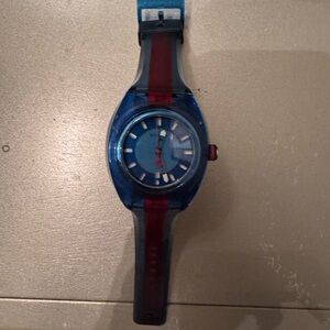 Gucci Men's Rubber Band Watch